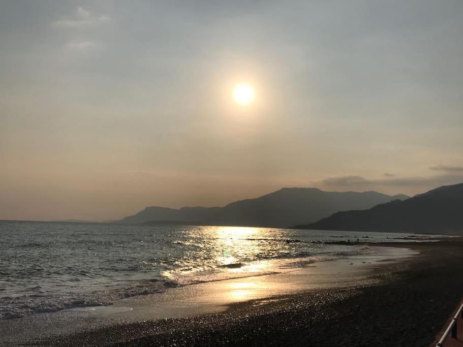 Casa Verde Ventimiglia Eksteriør billede
