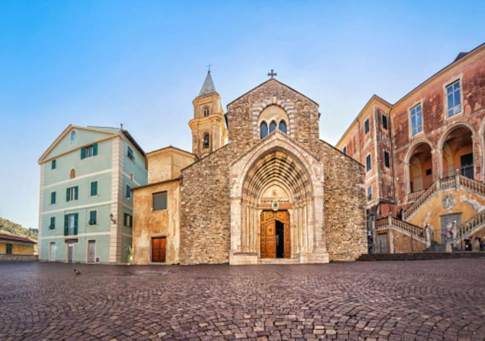 Casa Verde Ventimiglia Eksteriør billede