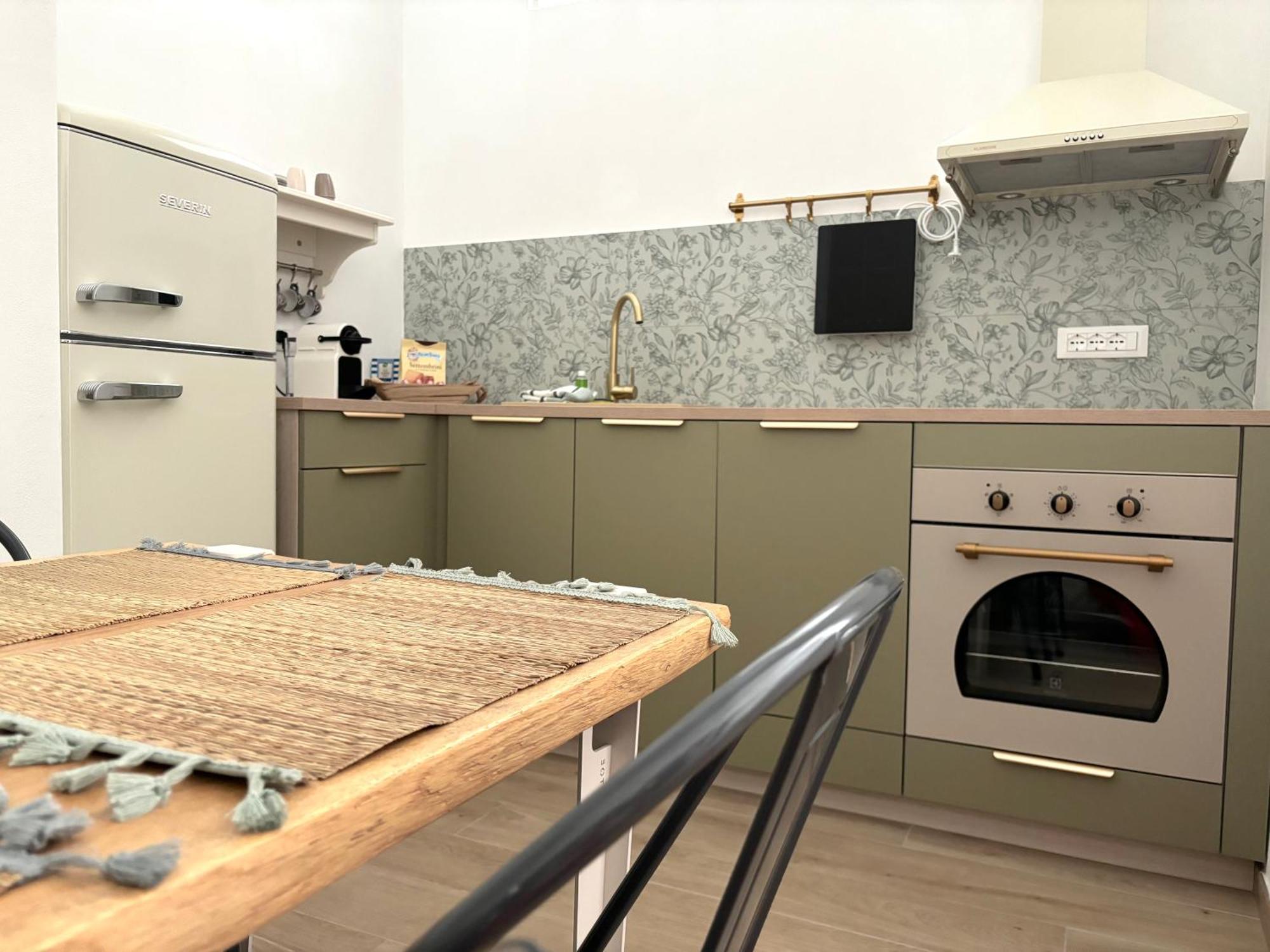 Casa Verde Ventimiglia Eksteriør billede
