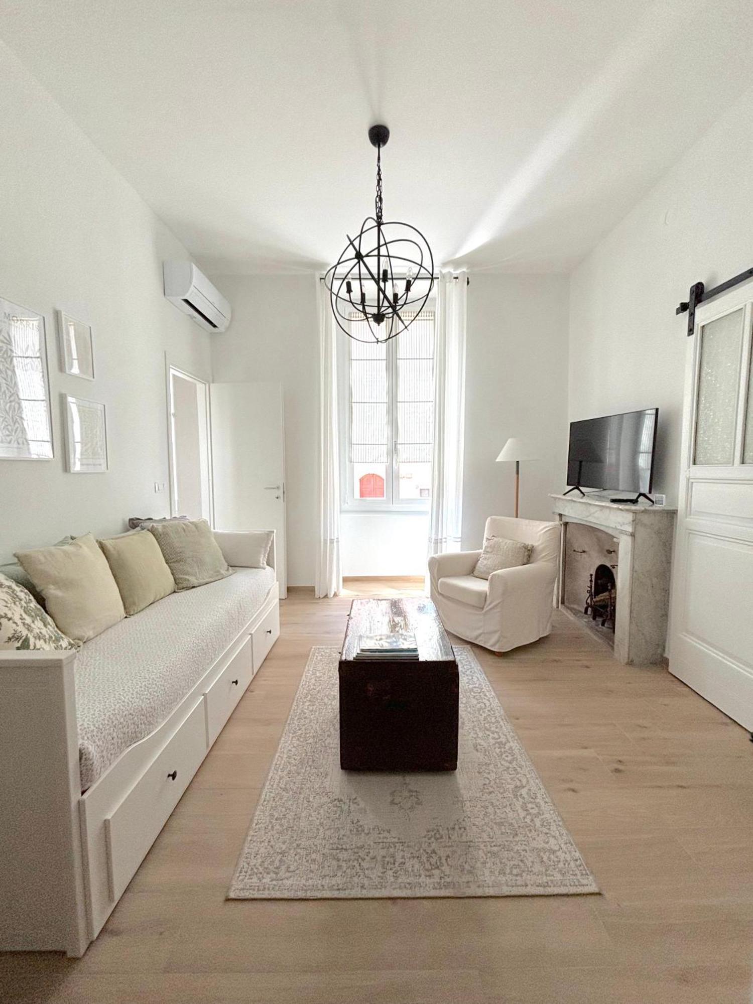 Casa Verde Ventimiglia Eksteriør billede